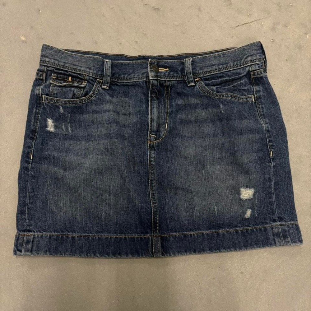 Y2K Old Navy denim skirt with distressing.